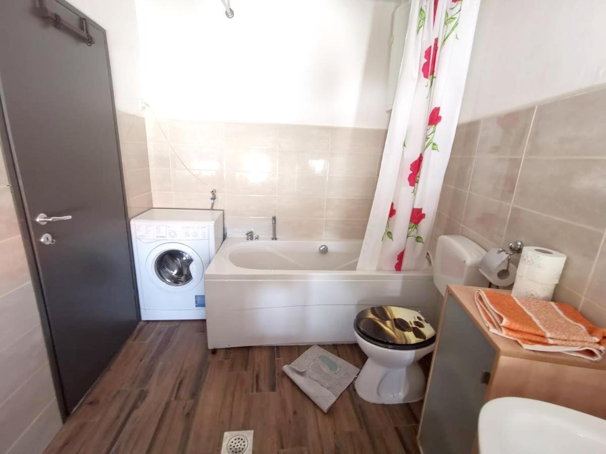 Spacious In Apartman *