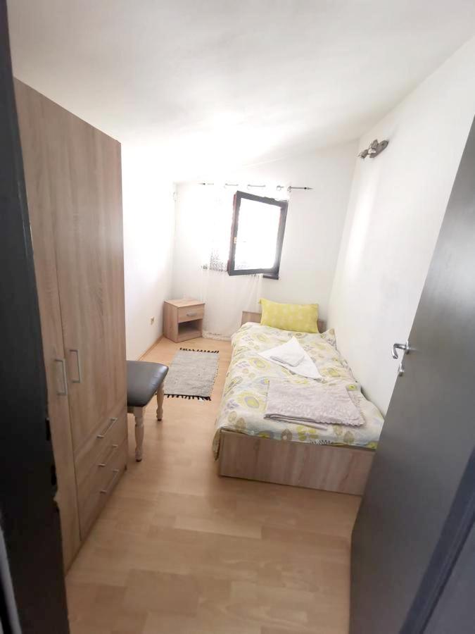 Spacious In Apartman